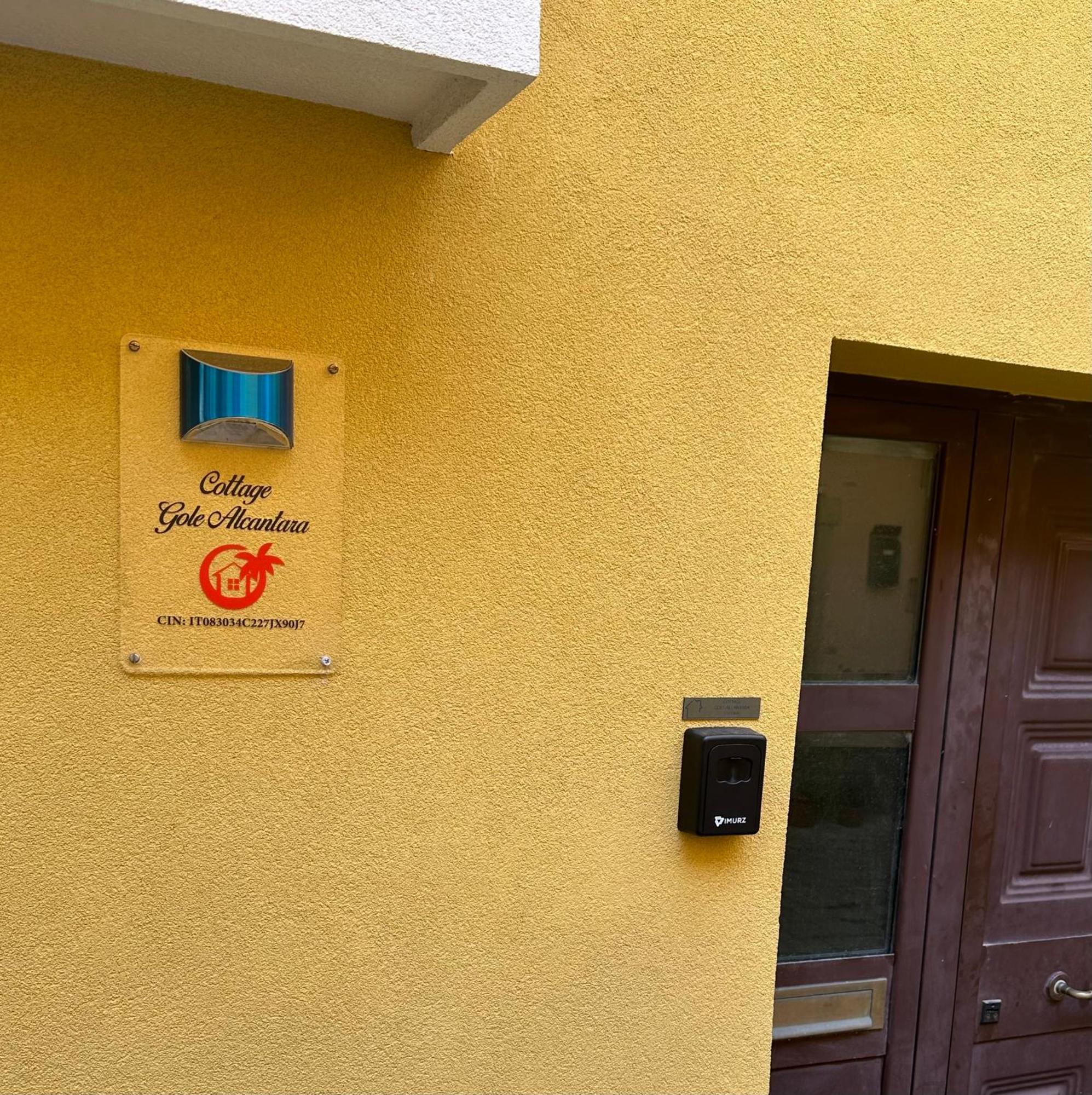 Graniti Cottage Gole Alcantara Pafumi מראה חיצוני תמונה